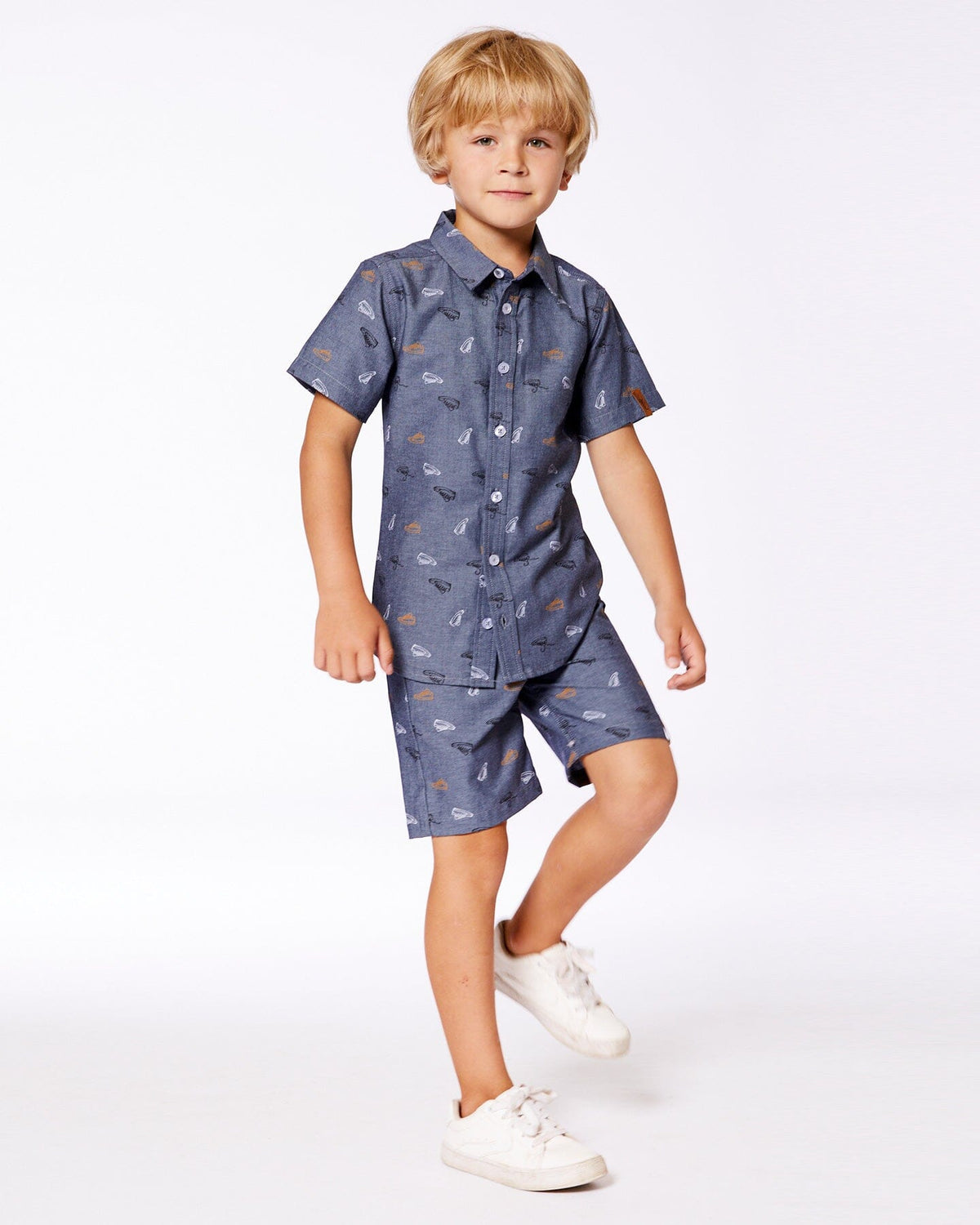 Printed Chambray Short Gray, White And Tan